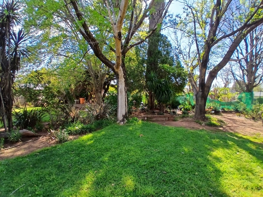 5 Bedroom Property for Sale in Kuruman Northern Cape